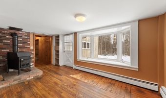 8 Avery Rd, Campton, NH 03223