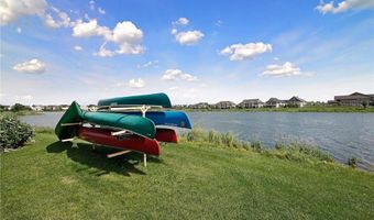 15653 Cobblestone Lake Pkwy, Apple Valley, MN 55124