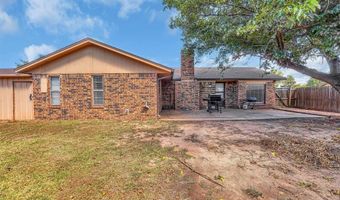 701 Hayes St St, Altus, OK 73521