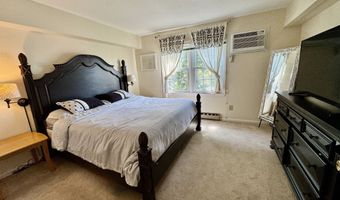 55 Mill Plain Rd 34-17, Danbury, CT 06811