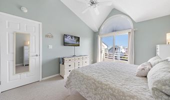 420 Eighth St 3N, Beach Haven, NJ 08008