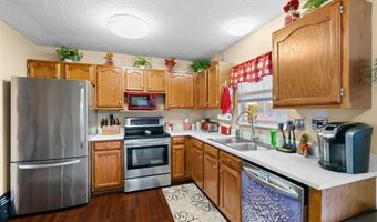 4121 Brook Ridge Dr, Arnold, MO 63010