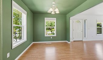 772 St Andrews Cir, Ashland, OR 97520