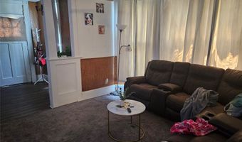 3806 12th St, Des Moines, IA 50313