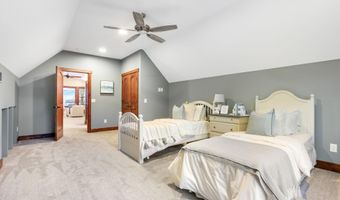 9823 103rd St NW, Annandale, MN 55302