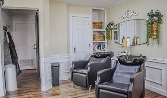 208 SW 3rd St, Antlers, OK 74523
