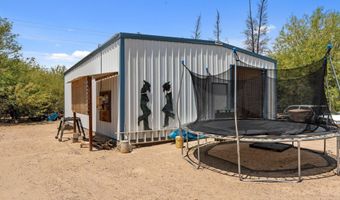 18995 E Saguaro Dr, Black Canyon City, AZ 85324