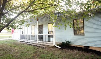 913 Nichols St, Ava, MO 65608