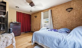 674 E BAY Ave, Barnegat, NJ 08005