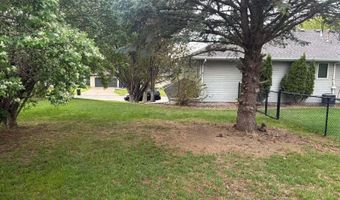 850 E Mill St, Akron, IA 51001