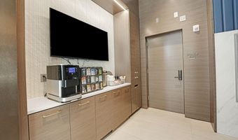 1201 N ROYAL St 214, Alexandria, VA 22314