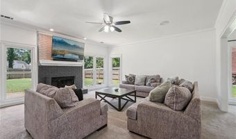 1496 Fallsbrook Ct NW, Acworth, GA 30101