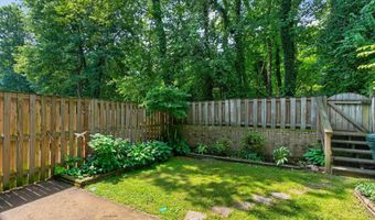 7481 JAYHAWK St, Annandale, VA 22003