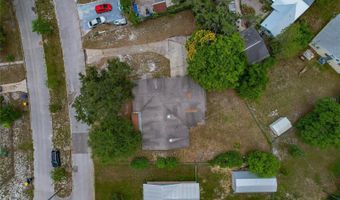 208 LAKE DALE Dr, Auburndale, FL 33823