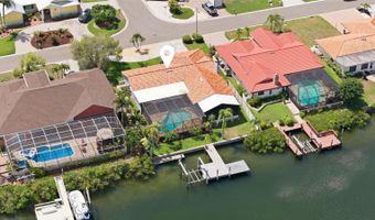 831 CHIPAWAY Dr, Apollo Beach, FL 33572