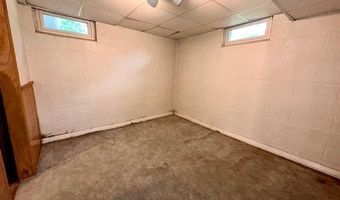 204 S 5th St E, Aurora, MN 55705