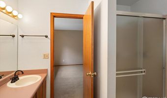 1660 Emerald St, Broomfield, CO 80020