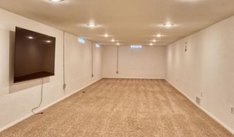 418 S SCHAEFER St, Appleton, WI 54915