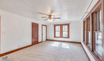 1118 S 15th St, Abilene, TX 79602