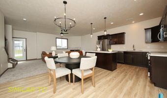 2423 E Caolinn Pl, Brandon, SD 57005