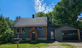 14 Helen St, Auburn, ME 04210