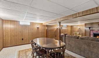 25 MEADOW GLEN Dr, Dover, DE 19901