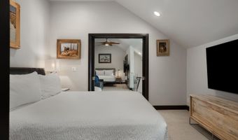 15 Highlands Ln R402, Beaver Creek, CO 81620
