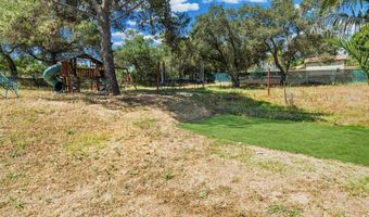 3605 Olive Hill Rd, Fallbrook, CA 92028