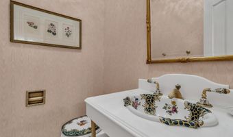 34 Bruns Rd, West Allenhurst, NJ 07711