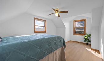 13294 212th Ave, Anamosa, IA 52205