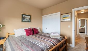 374 Carbine Dr, Clark Fork, ID 83811