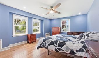 4 Angela Ct, North Providence, RI 02904