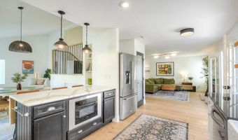 2708 York Rd, Carlsbad, CA 92010