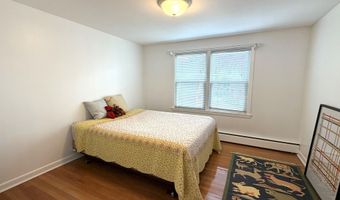 123 Fifteenth St, Bangor, ME 04401