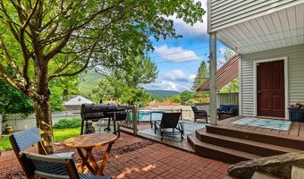 57 Jasper St, Berlin, NH 03570