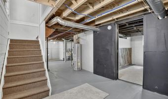 405 Silver St, Akron, OH 44303