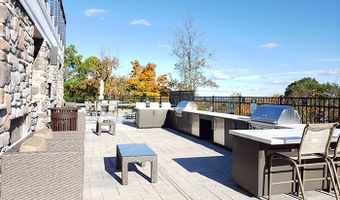 19 Mill Rd 19, Danbury, CT 06810