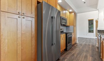210 Seal Ave, Biloxi, MS 39530