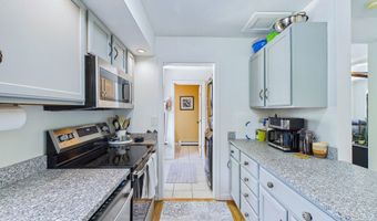 40 Meadow Dr, Bar Harbor, ME 04609
