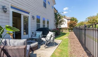 7875 Crownpoint Dr, Alpharetta, GA 30005
