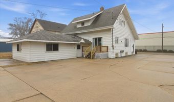 430 Bridge Ave, Alma, MI 48801