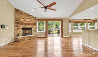 123 Liberty Ln, Banner Elk, NC 28604