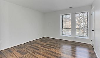 2616 S ARLINGTON MILL Dr 8, Arlington, VA 22206