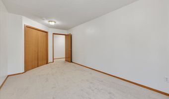12997 SE LA CRESTA Dr, Milwaukie, OR 97222