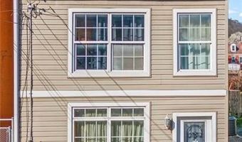 120 S 12th St, Airville, PA 15203