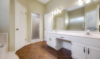 6640 LAUREL Vly, Bartlett, TN 38135