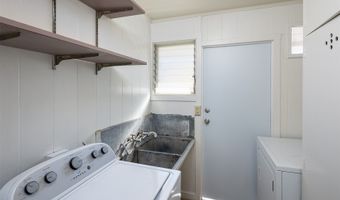 4525 Aliikoa St, Honolulu, HI 96821
