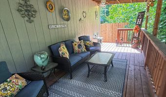 32700 SE LEEWOOD Ln 102, Boring, OR 97009
