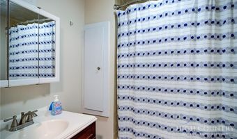408 Clubhouse Dr, Banner Elk, NC 28604