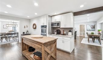 180 Pruitt Dr, Alpharetta, GA 30004